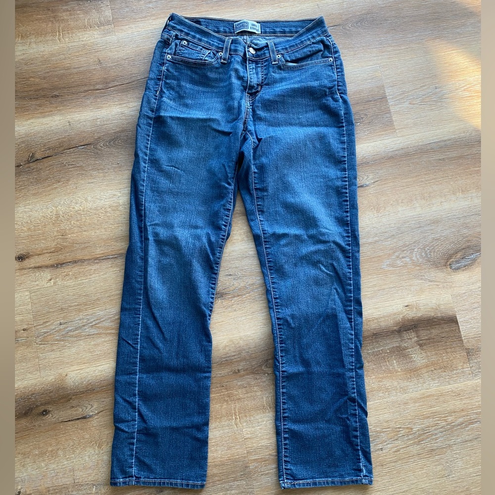 Levi curvy straight jeans